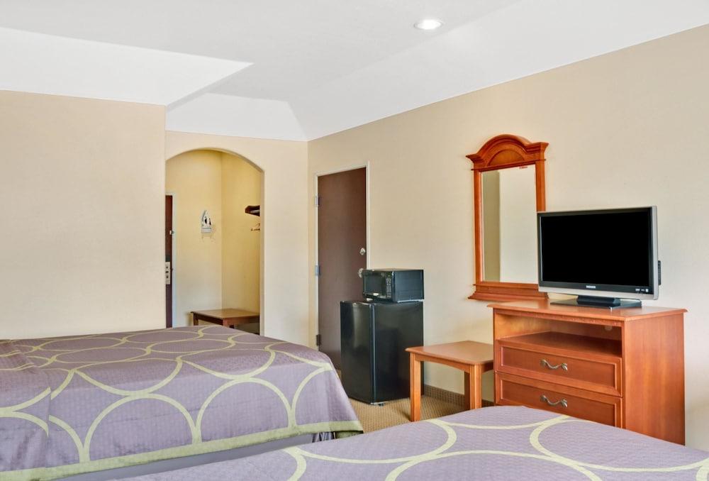 Surestay Studio By Best Western Conroe Downtown Exterior foto